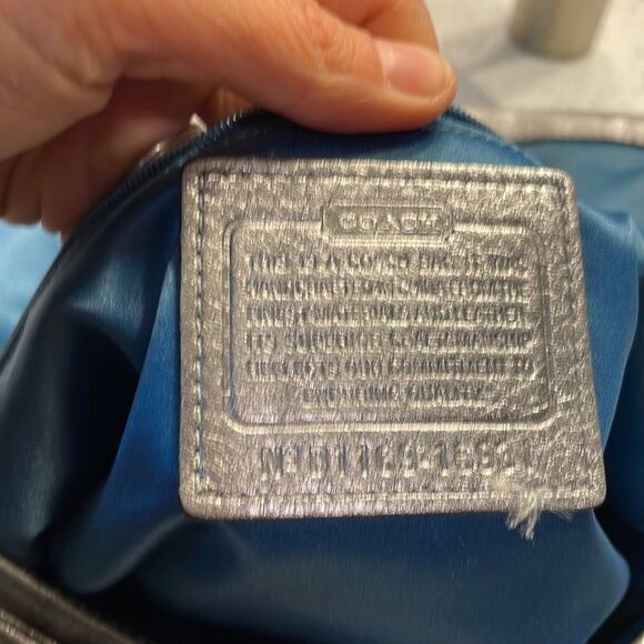 Coach metallic silver purse with double straps - Picture 7 of 14